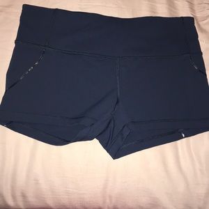 Lululemon size 10